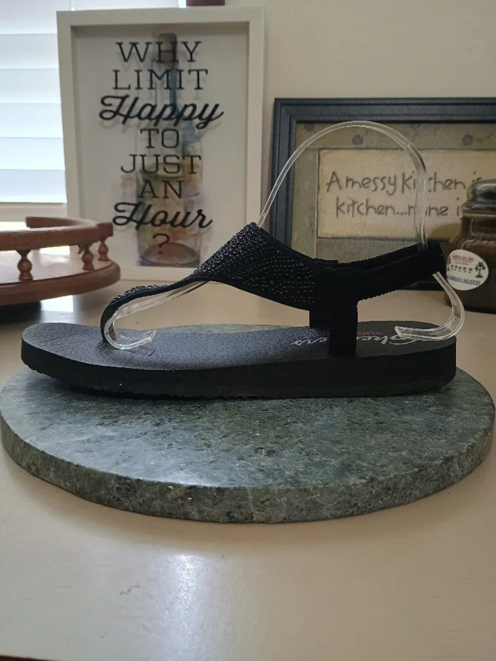 Skechers Cali Meditation Sandals New Moon Black Embellished Size 9 Yoga Foam